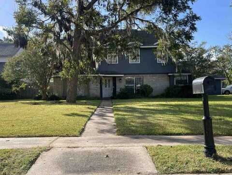 52 Banyan Ct, Lake Jackson, TX 77566