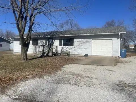 1203 Scott Drive, Carl Junction, MO 64834