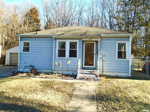 507 WAVERLY Road, Davenport, IA 52804