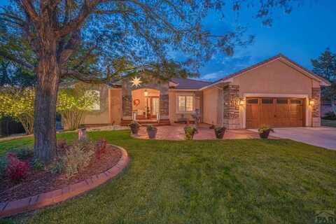 7 Gleneagle Ct, Pueblo, CO 81001