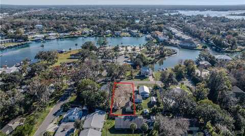 27 NE 2nd Street, Crystal River, FL 34429