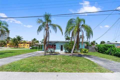 2215 SE 10th St, Pompano Beach, FL 33062