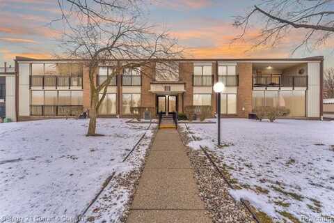 18281 UNIVERSITY PARK Drive, Livonia, MI 48152