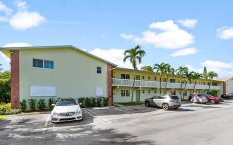 658 NE 6th Court, Boynton Beach, FL 33435