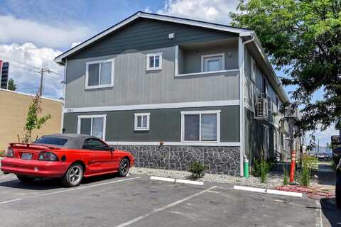 3002 N Crestline St, Spokane, WA 99207