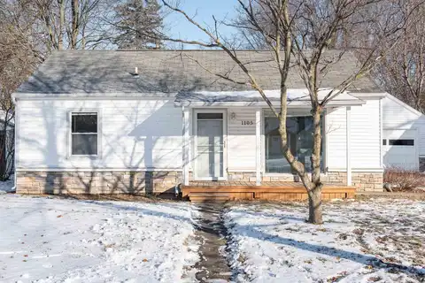 1105 E St. Andrews, Midland, MI 48642