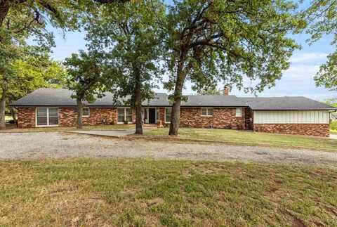 2 Yellow Brick Drive, Stillwater, OK 74074