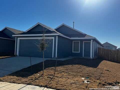 14718 Onyx Place, Elmendorf, TX 78112