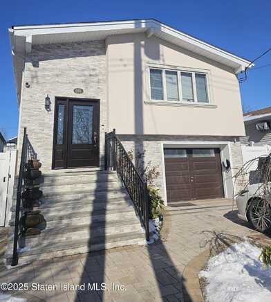 935 Sheldon Avenue, Staten Island, NY 10309