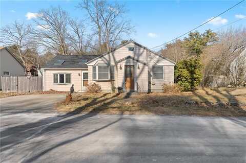 11 Diana Avenue, Smithfield, RI 02917