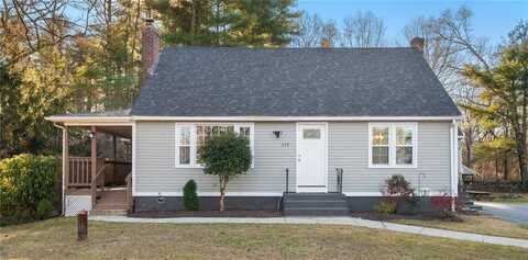 119 Peckham Lane, Coventry, RI 02816