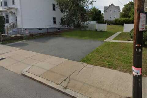 672 Douglas Avenue, Providence, RI 02908