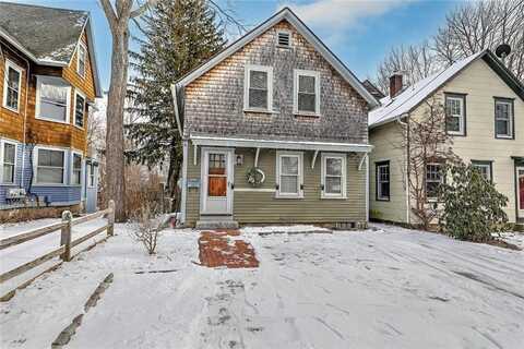 23 Cleveland Street, South Kingstown, RI 02879