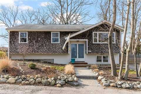 11 Cruise Street, Warwick, RI 02888