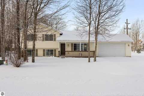 2204 Woodcock Lane, Traverse City, MI 49685