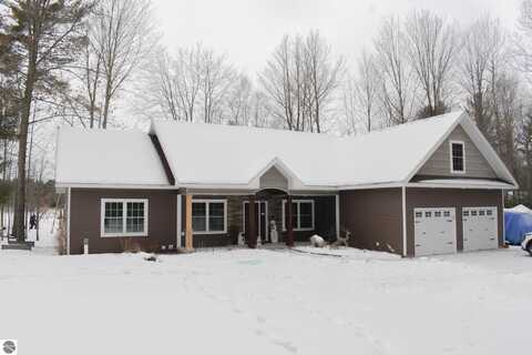 149 Tippi Trail, Buckley, MI 49620