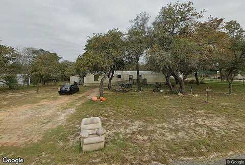 Hickory Hill, LA VERNIA, TX 78121