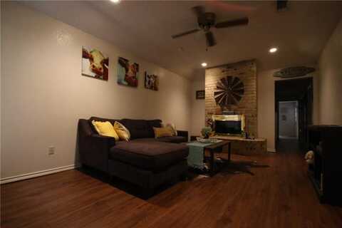 Bramble, FORT WORTH, TX 76133
