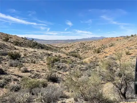 S New Water Well, Kingman, AZ 86401