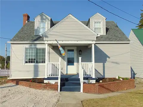 Woodlawn, UNIONTOWN, PA 15401