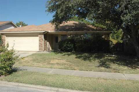 High Lawn, WATAUGA, TX 76148