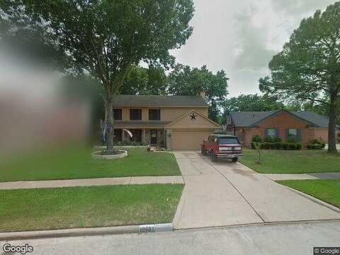 Elk Point, HOUSTON, TX 77064