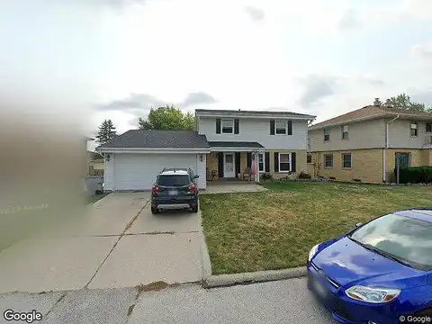 74Th, MILWAUKEE, WI 53220