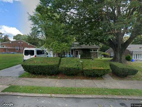 Crest Park, PHILADELPHIA, PA 19119