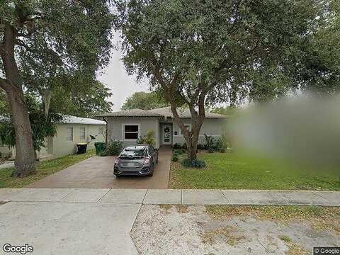 5Th, DANIA, FL 33004