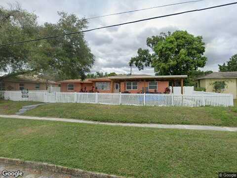 Pine, TAMPA, FL 33607