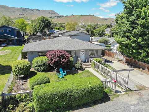 Pershing, WENATCHEE, WA 98801