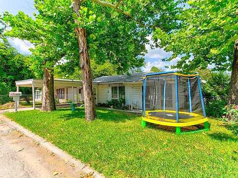 Joslin, CLEBURNE, TX 76033
