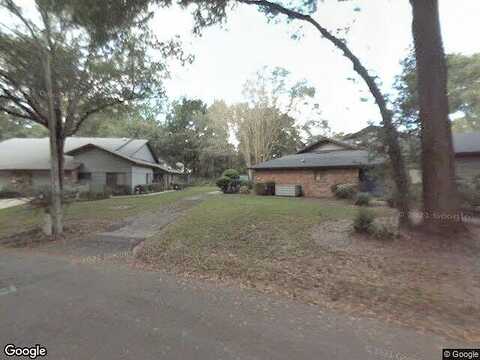 Village Green, DELAND, FL 32720