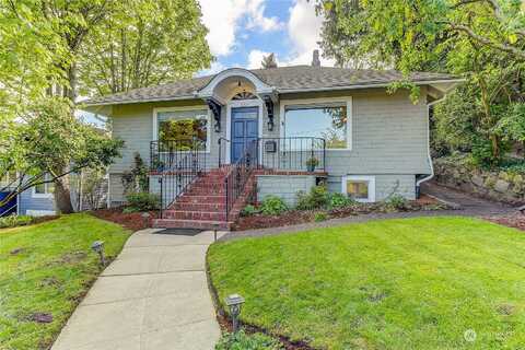 45Th, SEATTLE, WA 98136