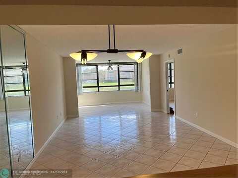 E Clairmont Cir, Tamarac, FL 33321