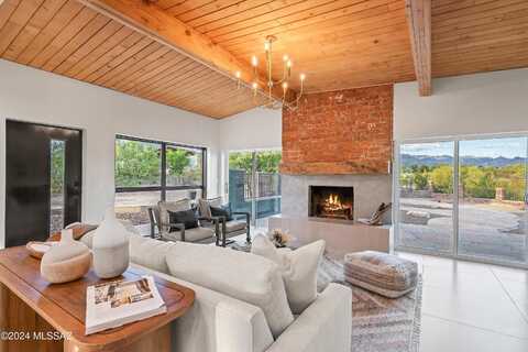 Swan, TUCSON, AZ 85718