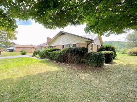 Carrollton, GALAX, VA 24333