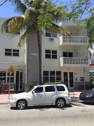 Washington Ave, Miami Beach, FL 33139