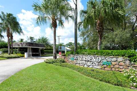 Se Wood Haven Ln, Jupiter, FL 33469