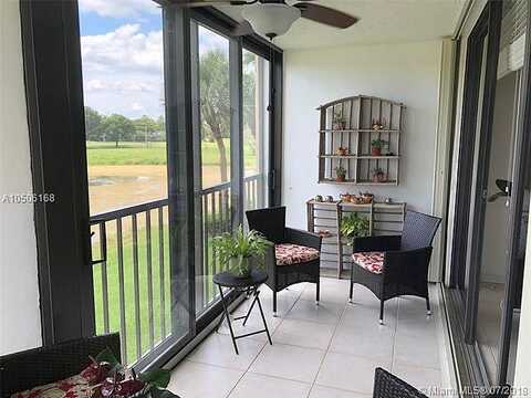 Golf Club Rd, Weston, FL 33326