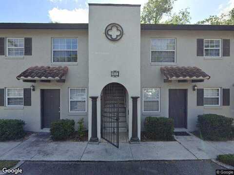 Weldona Ln, Orlando, FL 32801