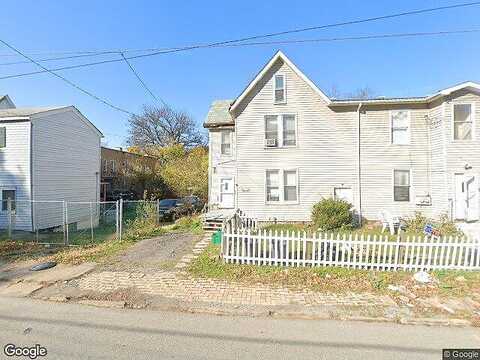 Montier St, Wilkinsburg, PA 15221