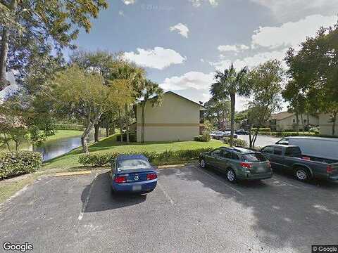 Gardens Dr, Pompano Beach, FL 33069