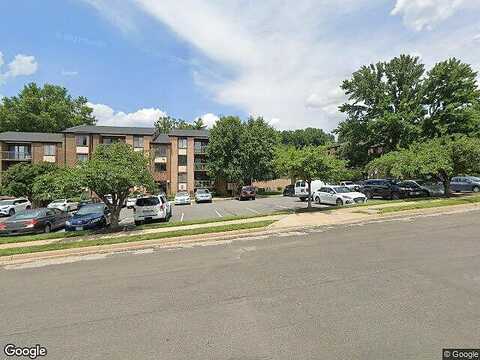 Kingsbridge Dr, Fairfax, VA 22031