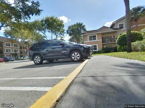 Wiles Rd, Coral Springs, FL 33067