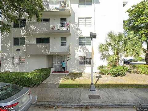 Sw 6Th St, Miami, FL 33130