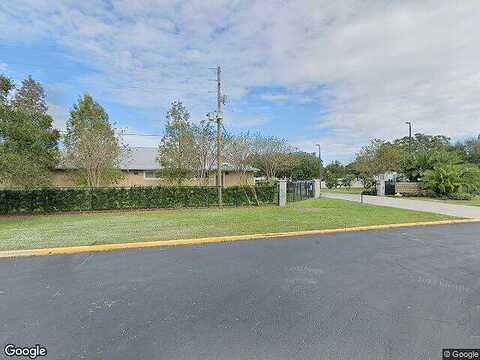 40Th Ave N, Kenneth City, FL 33709