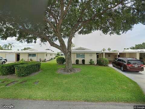 Village Green Dr, Sarasota, FL 34239