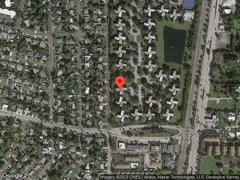 Crossings Cir, Boynton Beach, FL 33435