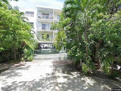 Jefferson Ave, Miami Beach, FL 33139